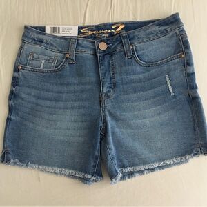 Seven7 Women's Light Blue Jean Shorts